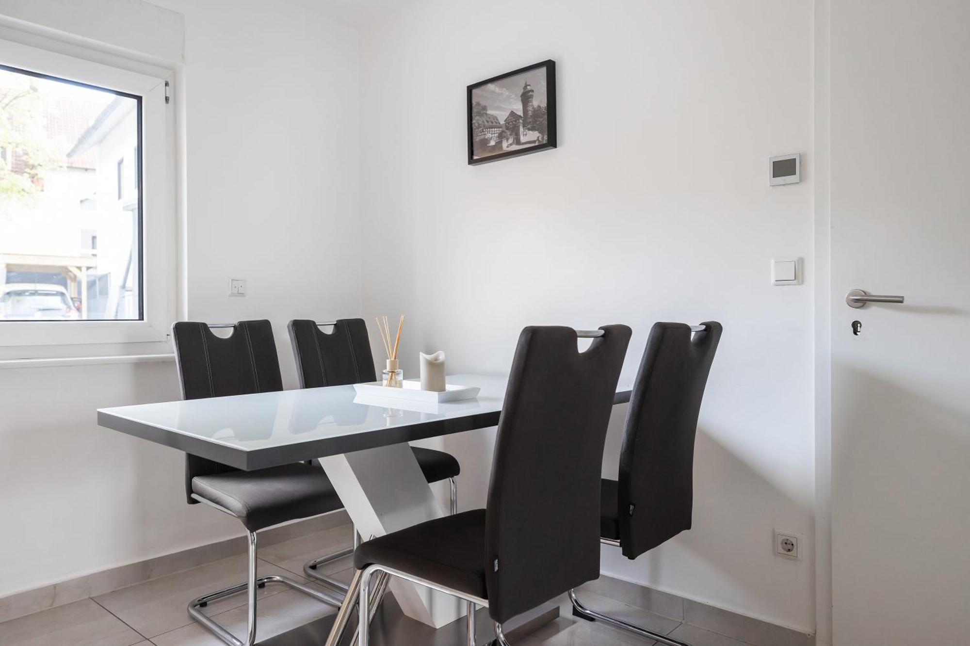 Staystay I 24 Check-in Gasthof Nürnberg